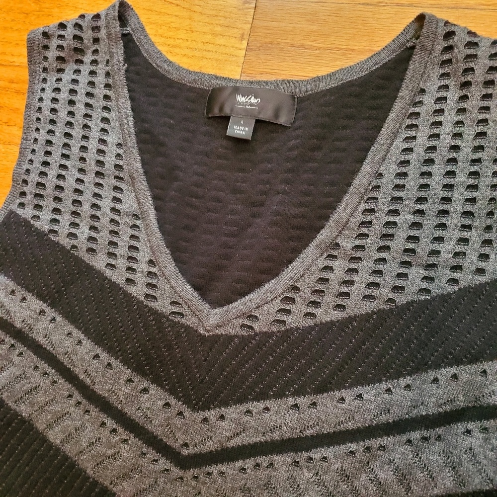 Mossimo cut out geometric pattern dress Sz L - Picture 3 of 6